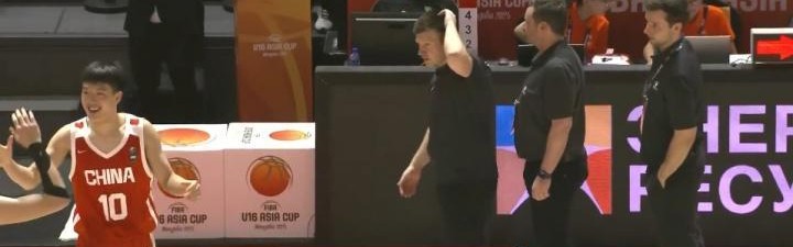 星空体育-有点巧！U16男篮和成年国家队均击败新西兰重返决赛 分差都是14分