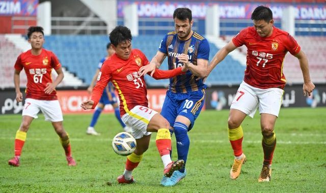 星空官网-广州刷新纪录亚冠9连败  门将：尽管输球但在变好