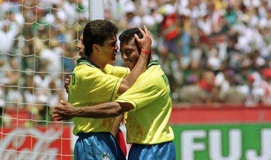 星空官网-一个挺卢拉 一个挺博索纳罗 “独狼”叫贝贝托叛徒